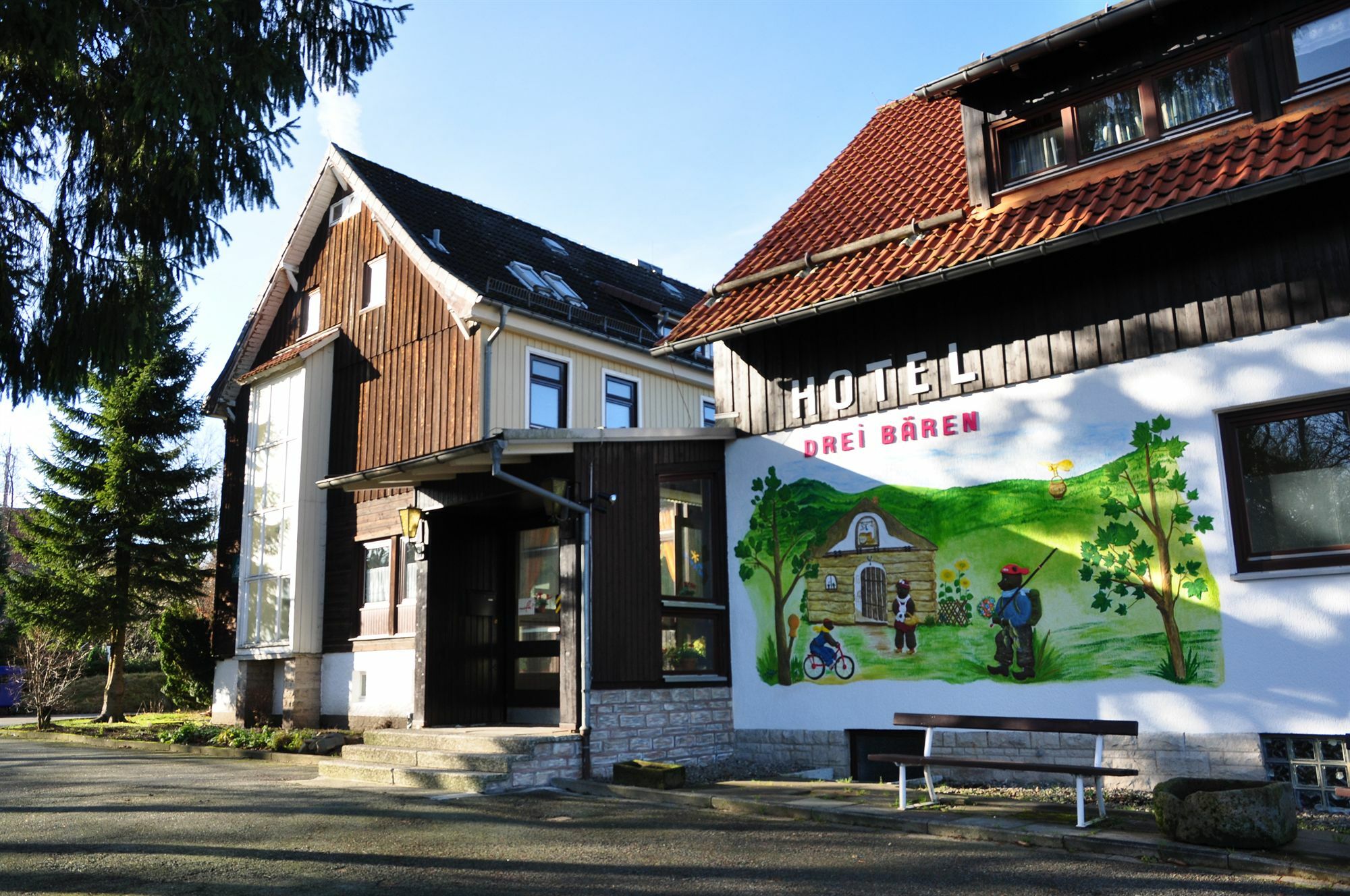Hotel & Hostel Drei Baeren Алтенау Екстериор снимка